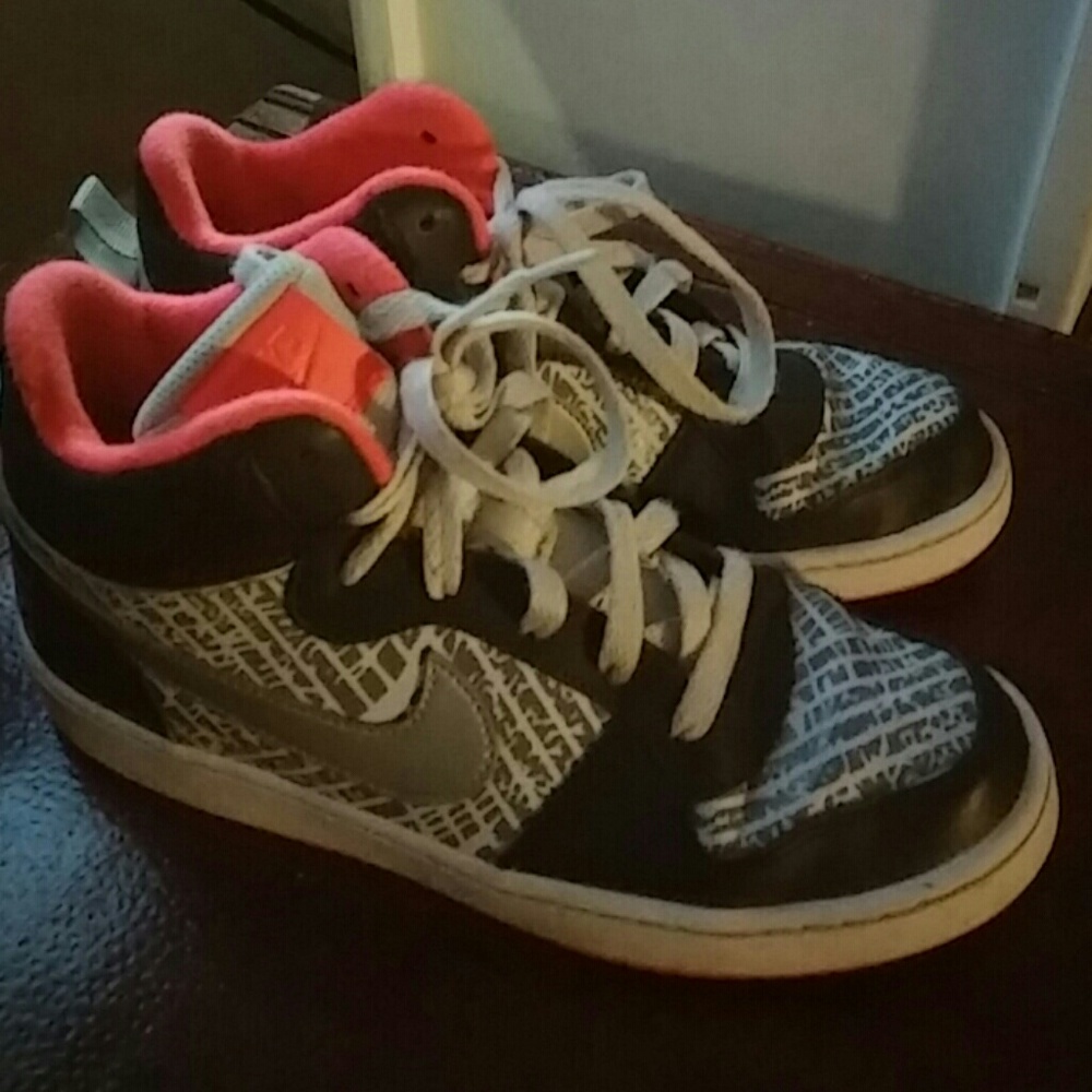 Youth Size 6 Nike Hi Tops